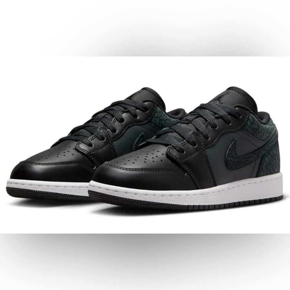 NIB!! Air Jordan 1 Low SE Sneaker - Off Noir/White/Black/Black